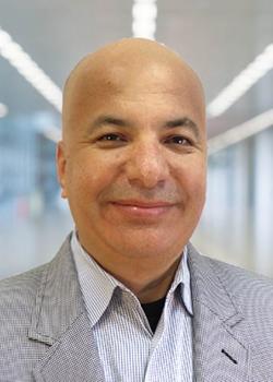 Cesar Gonzalez headshot